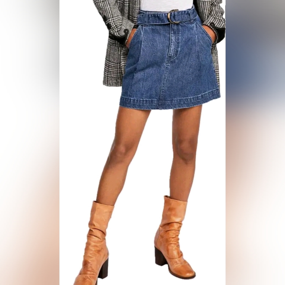 🌸HOST PICK🌸We The Free "Jade" belted denim skirt